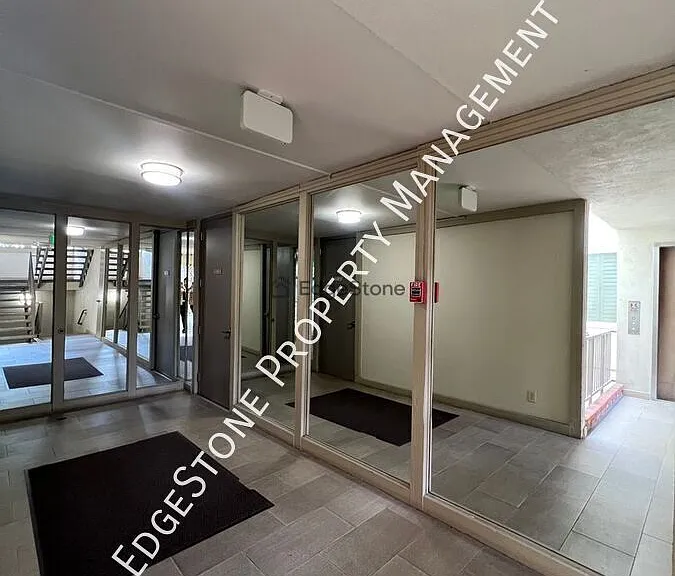 6526 Ocean Crest Dr #A214 — Photo 26