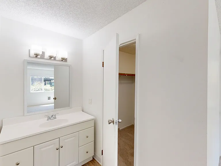 495 Ignacio Blvd #264 — Photo 11