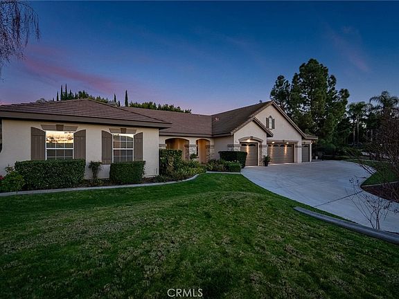 3rd image of 7470 Chateau Ridge Ln