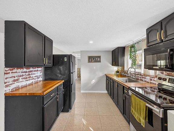 5th image of 7286 Aberdeen Ct