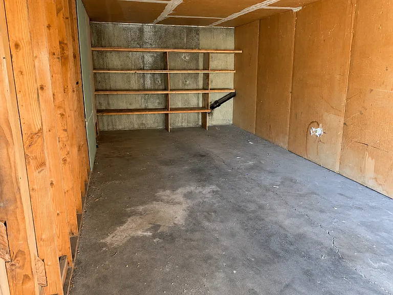 Malone Apartments — Photo 11