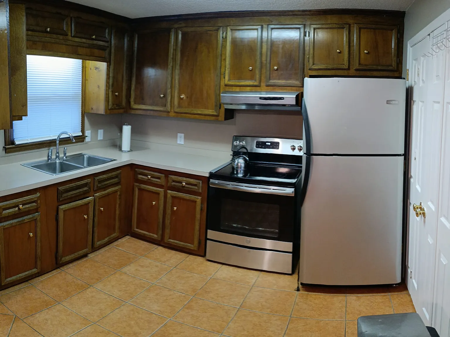 3 bed, 1540 sqft, $1,400 — Photo 4