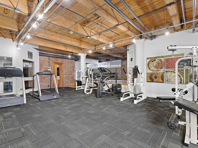 Full gym