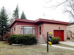 7420 Tripp Ave, Skokie, IL 60076