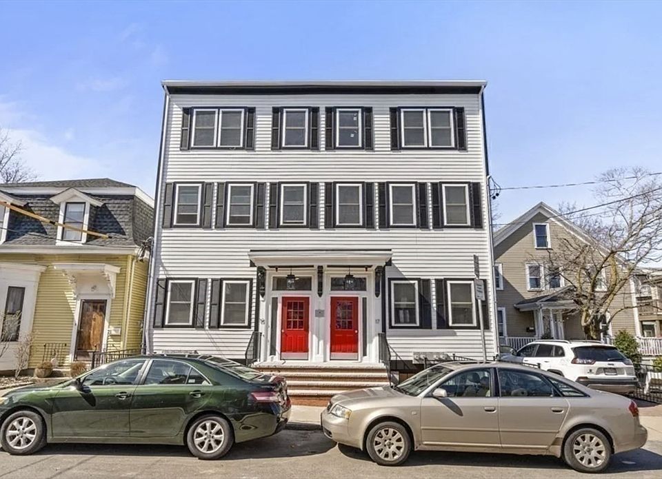 1st image of 17-17 Spring Garden St #19