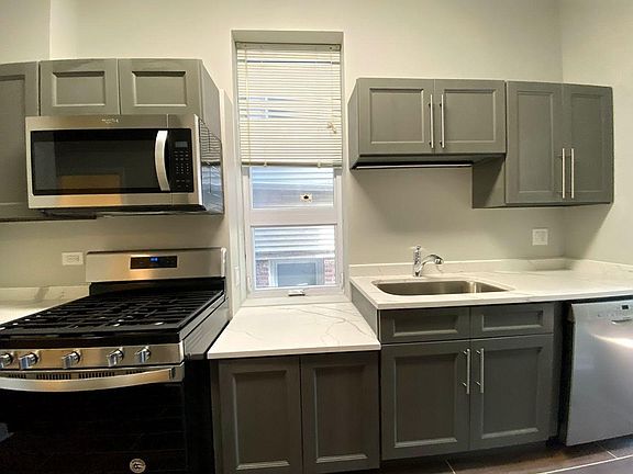 5th image of 1456 N Orleans St APT 1