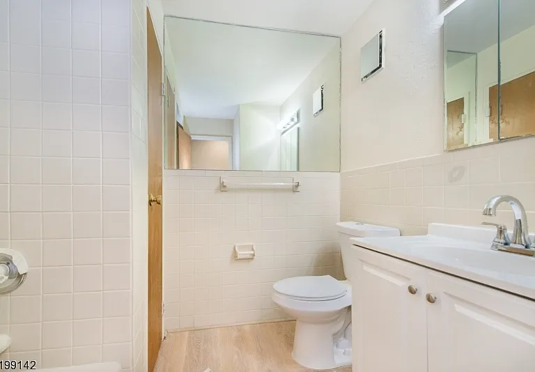 685 Van Houten Ave #3 — Photo 2