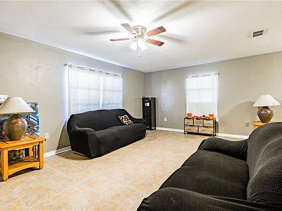 5th image of 5326 Tower St