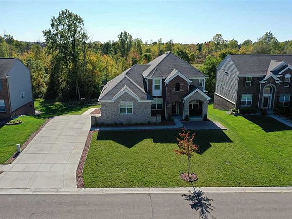 3rd image of 6355 Amber Ln