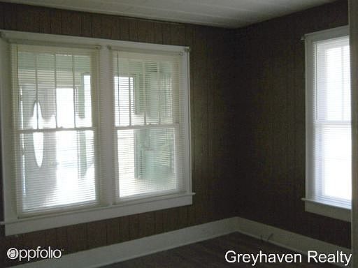 5th image of 3014 Greenwich Ave