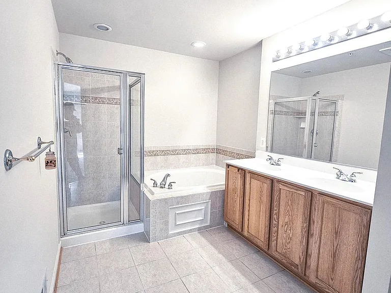 13117 Tannery Ridge Dr — Photo 32