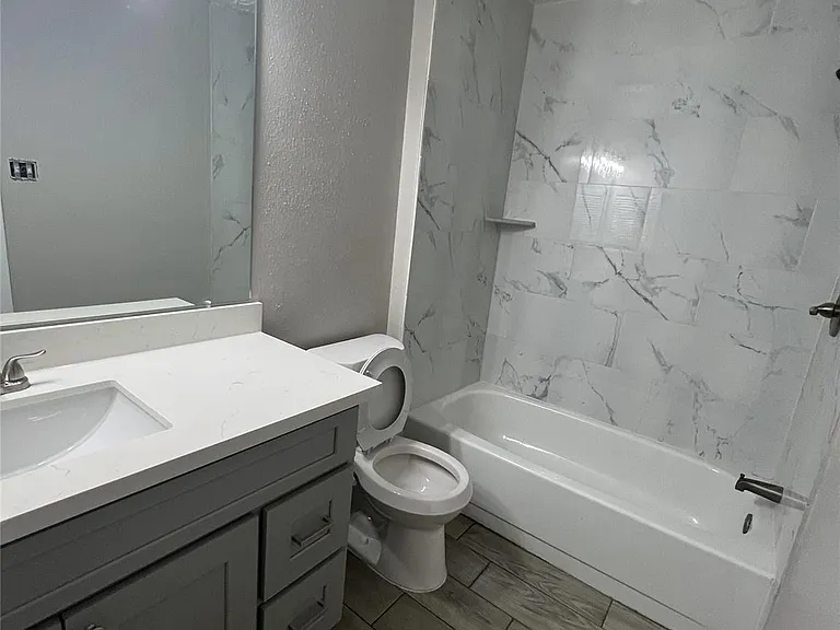3611 Macon Place Ct — Photo 2