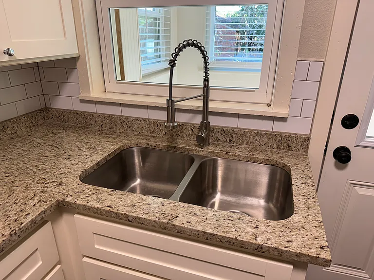 8109 Carlos St #A — Photo 10