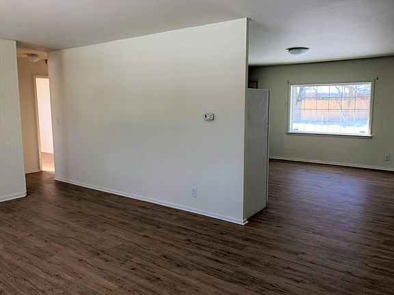5th image of 4330 Aspen Way