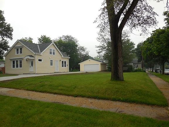 4th image of this home
