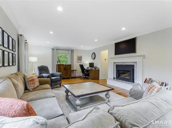 89 Noroton Ave, Darien, CT 06820