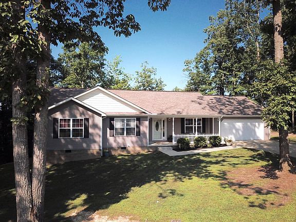 2nd image of 435 Aspen Dr