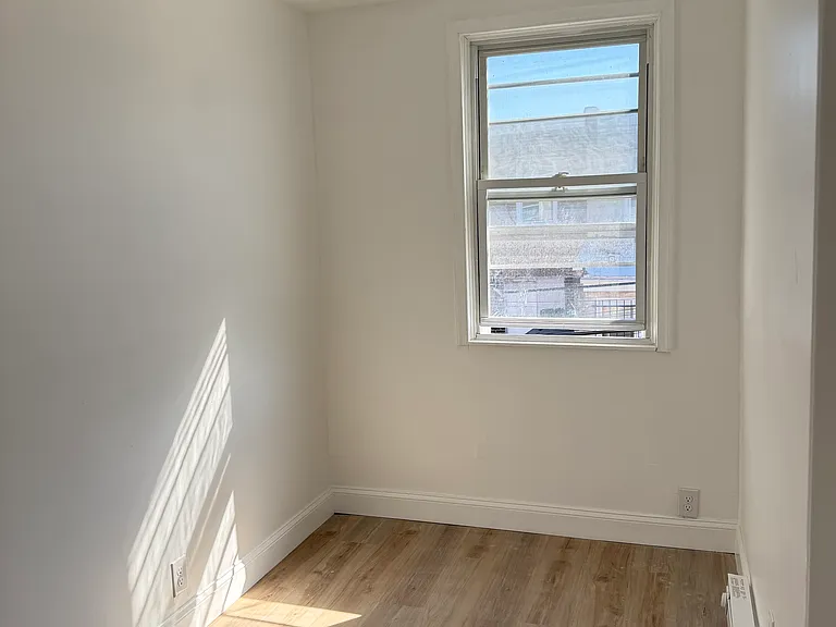 2624 S 61st St #1 — Photo 9