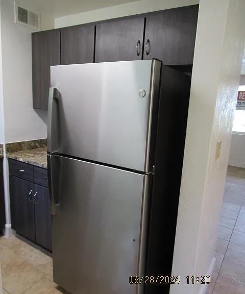 1025 Imperial Dr — Photo 7