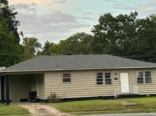 301 Park Pl, Pine Bluff, AR 71601