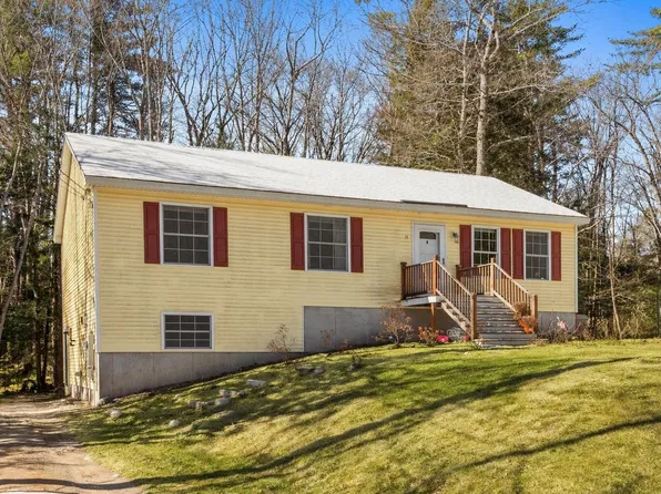 71 Windsor Way, Barnstead, NH 03225