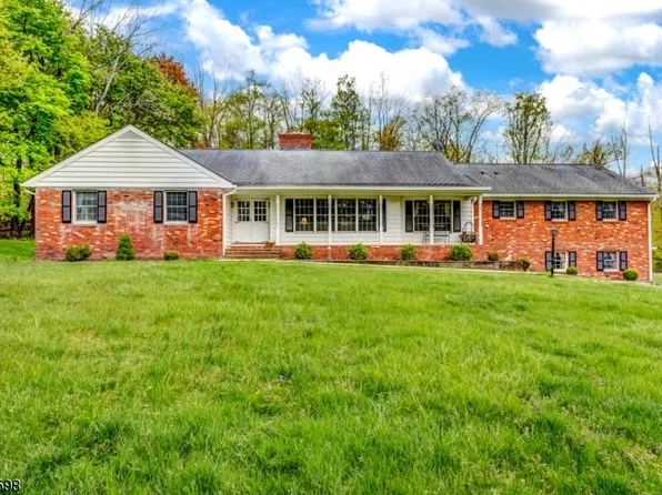 165 Schooleys Mtn Rd, Washington Twp., NJ 07853