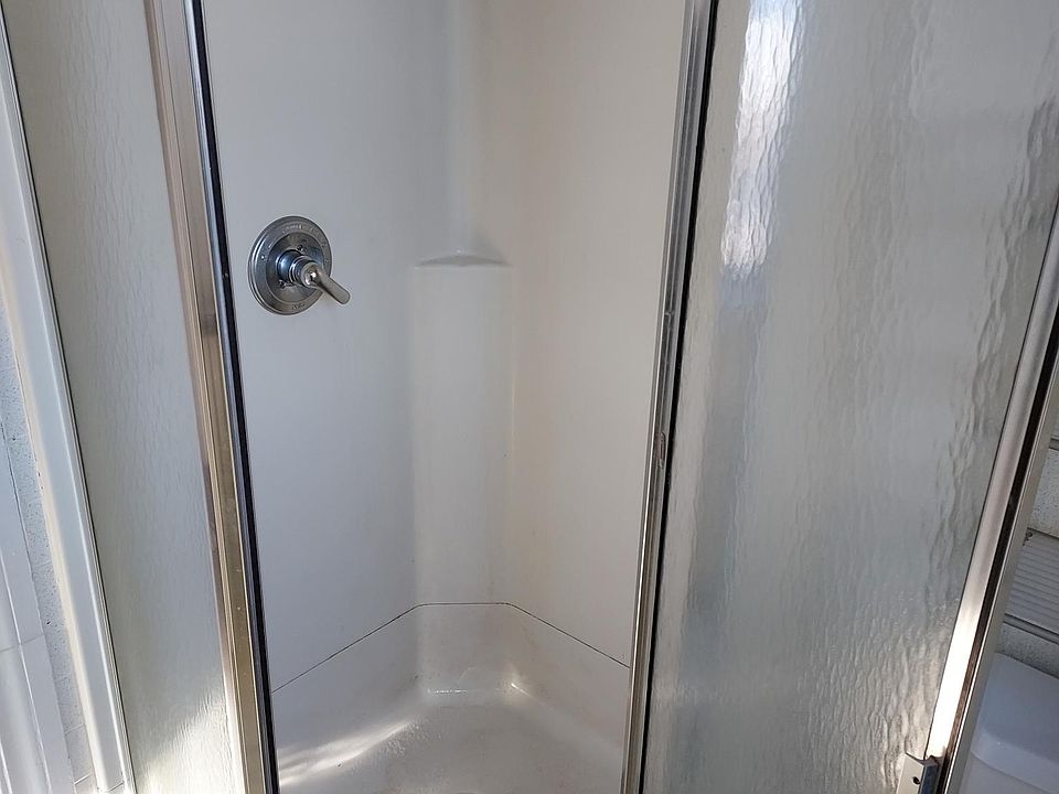 Bathroom Shower (no tub)