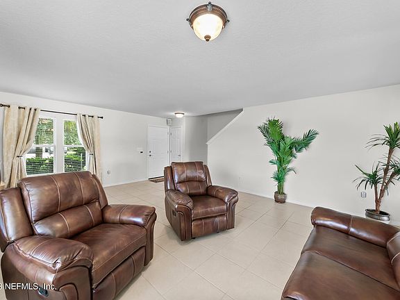 5th image of 1167 NOCHAWAY Drive