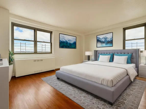 880 Boynton Avenue image 2 of 15