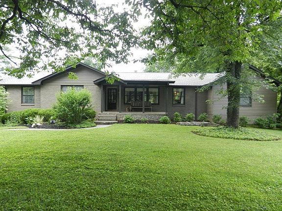 9101 Meadowlawn Drive