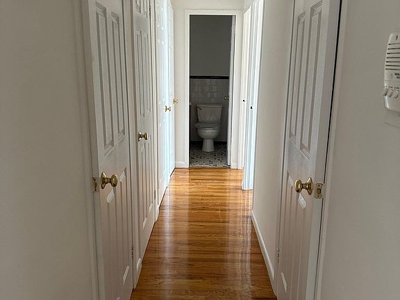 5th image of 2015 Bruckner Blvd APT 4D