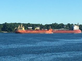 19 Dockside Dr, Morristown, NY 13664