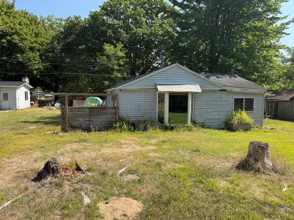 14310 90th Ave, Mecosta, MI 49332
