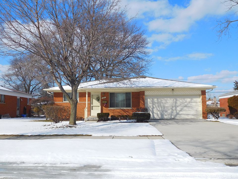 1st image of 2857 Sherbourne Dr