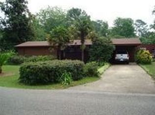 211 Merrimac Dr, Selma, AL 36701