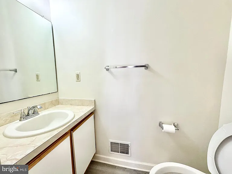 305 Charring Cross Dr — Photo 11
