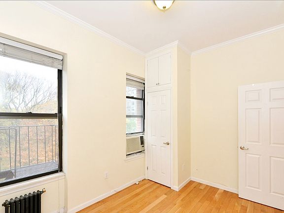 2nd image of 370 Columbus Ave APT 3i