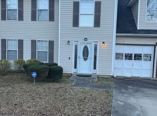 3897 Creek Shoals Ln, Ellenwood, GA 30294