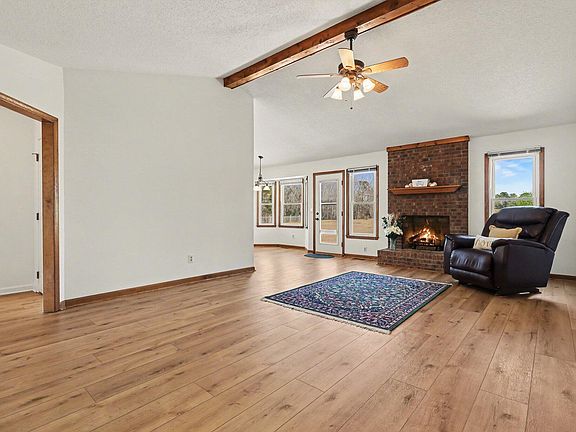 5th image of 2004 Little Pond Pl