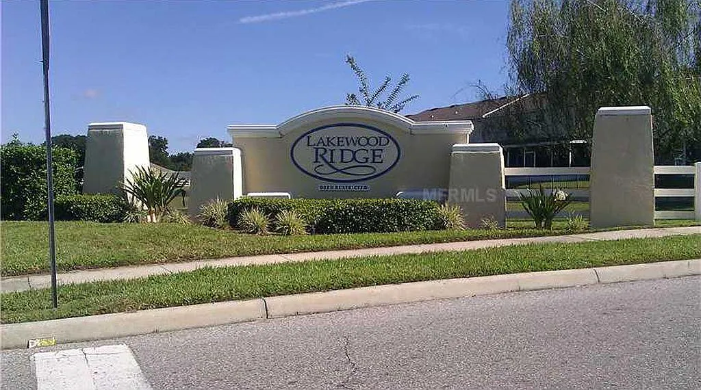 1558 Blue Magnolia Rd — Photo 1