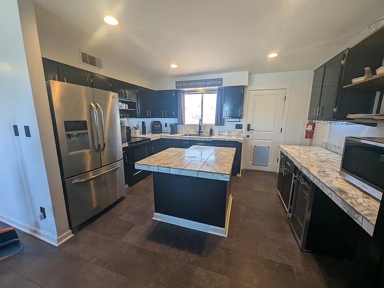 4521 W Shaw Butte Dr #1 — Photo 5