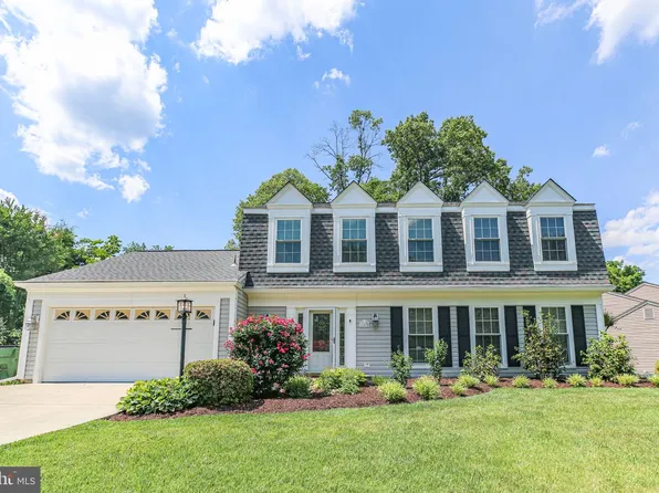11830 Parliament Dr, Woodbridge, VA 22192