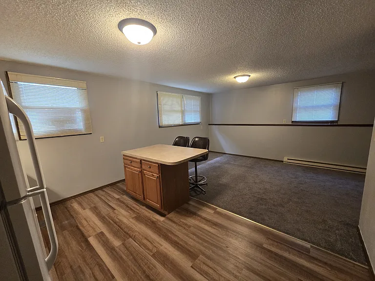 1840 W 3rd St #B — Photo 3