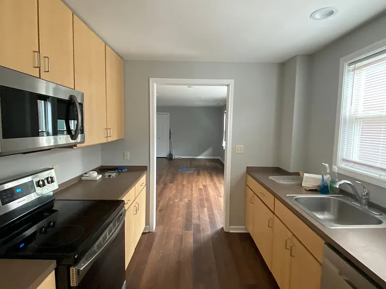 6804 Detroit Ave #3 — Photo 7