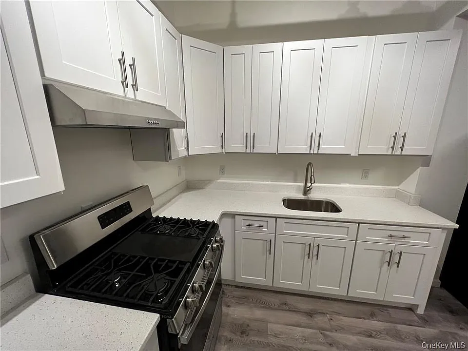 102 North St #4