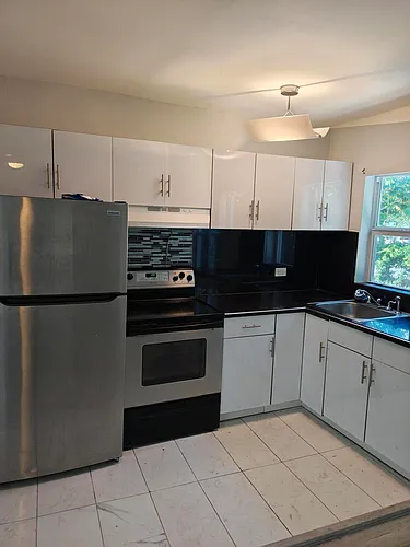2238 Van Buren St #4 Photo 1