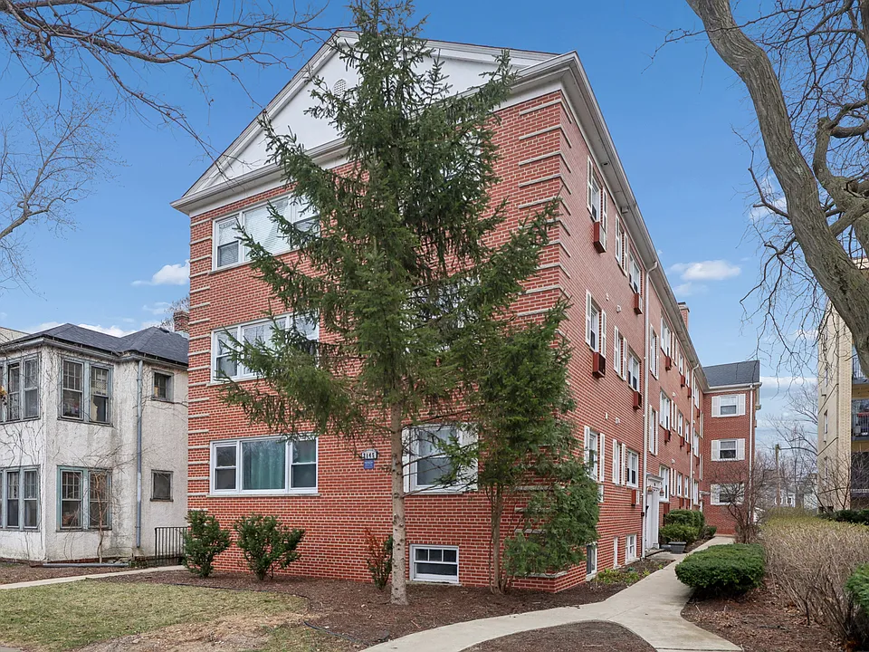 2147 Ridge Ave #2D