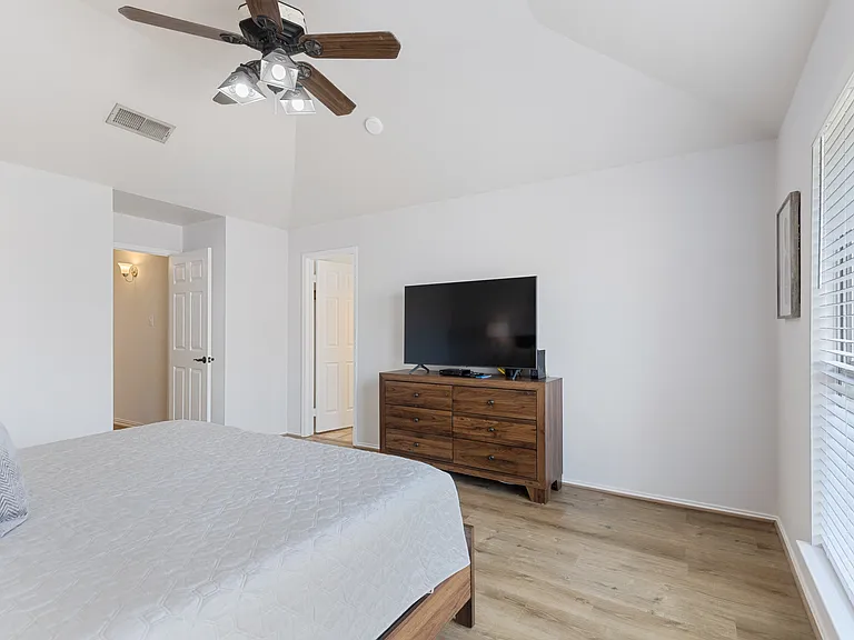310 Chaparral Dr — Photo 11