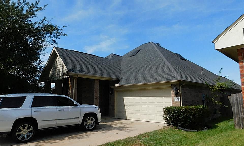 1st image of 7518 Chathan Glen Ln