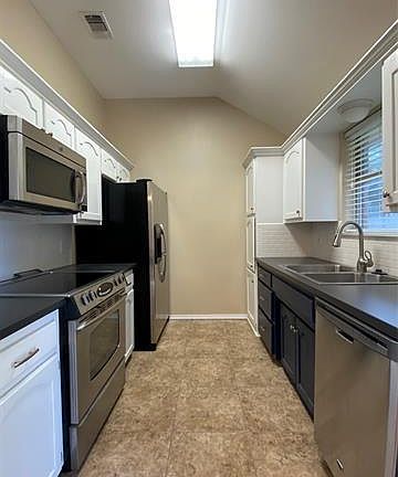5th image of 1410 Spanish Trail Dr